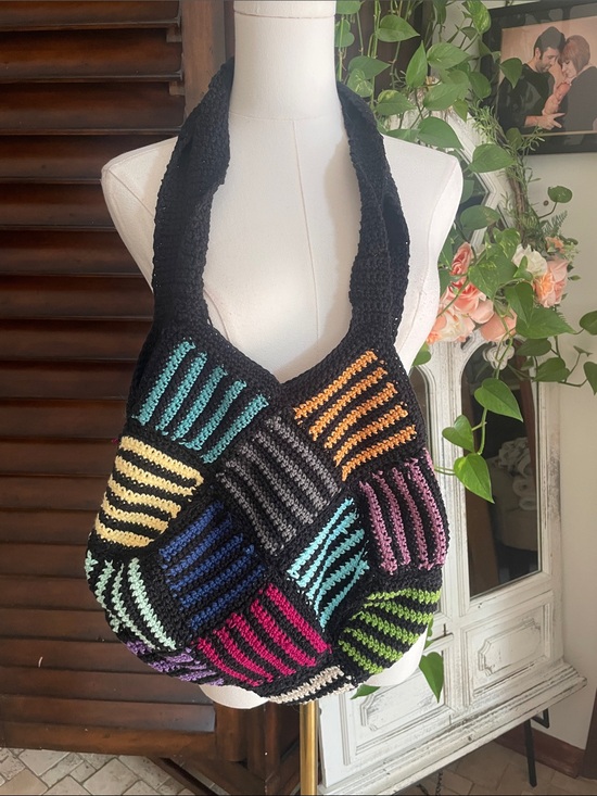 Source Unknown Handbags - Black Crochet Patchwork Shoulder Bag Multicolor Boho Festival Artsy Art